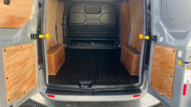 Ford Transit Custom 280 L1 Diesel Fwd 2.0 EcoBlue 130ps Low Roof Limited Van